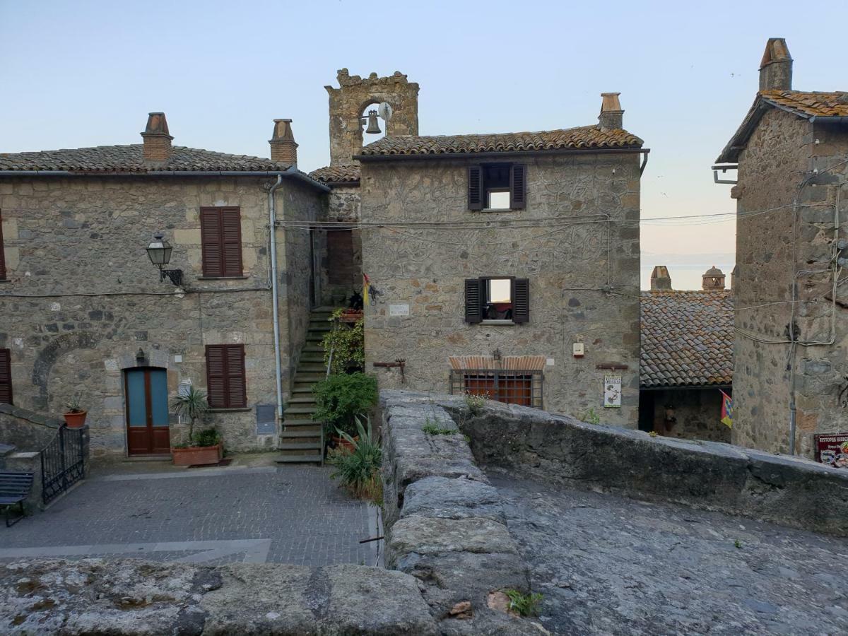 Panorama suite nur fuer zwei only for two Bolsena Exterior foto
